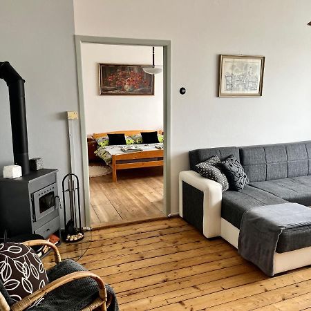 Slunny Byt S Krasnym Vyhledem Apartment Nové Město nad Metují Екстериор снимка